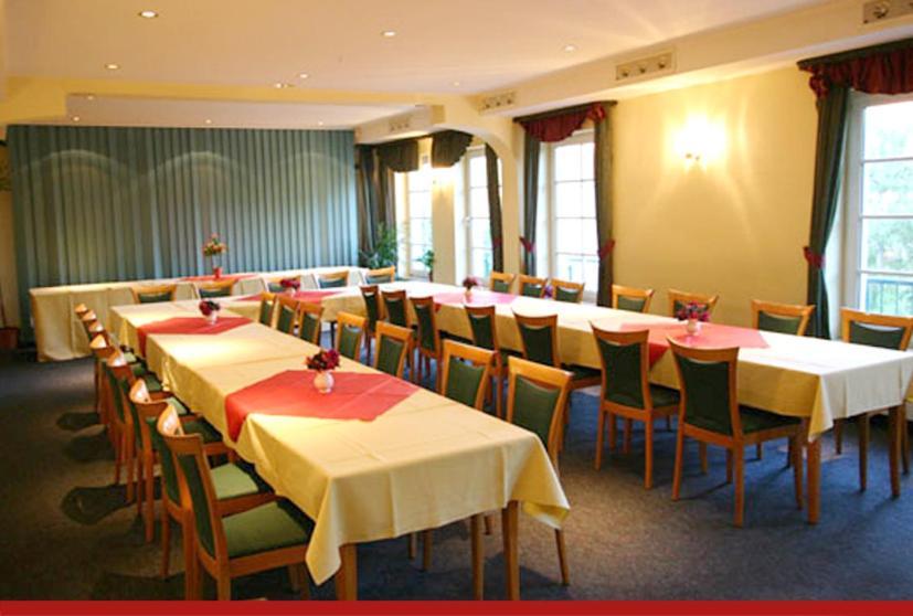 Hotel & Restaurant "Zur Linde" Spergau Kültér fotó